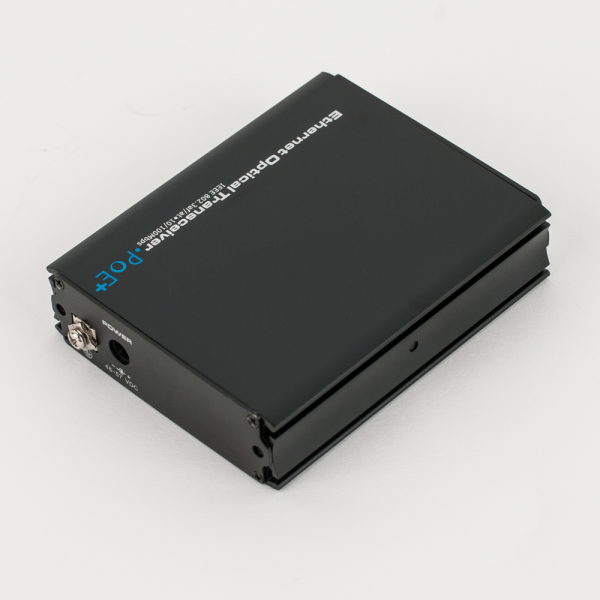 Convertor media cu port SFP si port ethernet cu functie POE - UOF7301E-POE